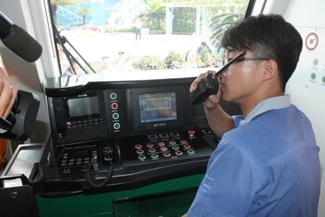 "Nội soi" tàu điện Cát Linh - Hà Đông Trung Quốc sản xuất cho Việt Nam ảnh 4