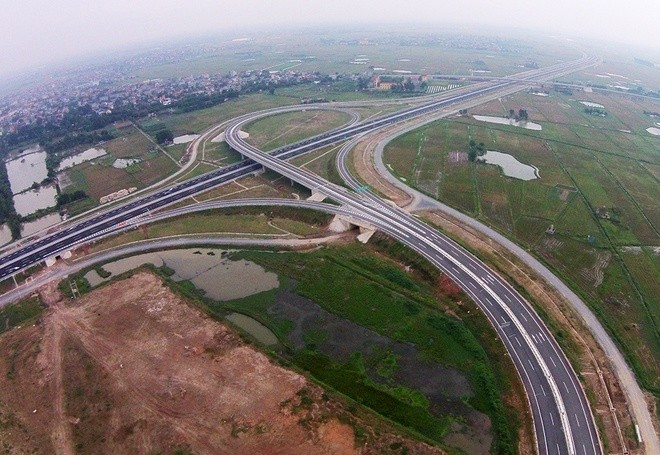 “Mở hàng” cao tốc Hà Nội - Hải Phòng trước ngày thông xe toàn tuyến ảnh 3