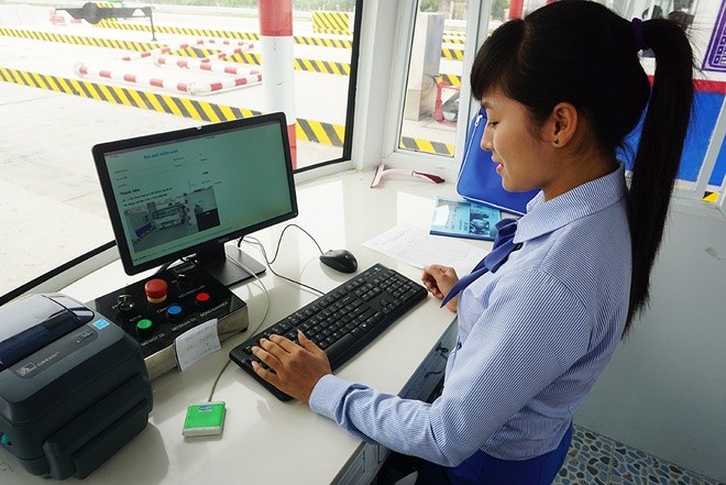 “Mở hàng” cao tốc Hà Nội - Hải Phòng trước ngày thông xe toàn tuyến ảnh 7