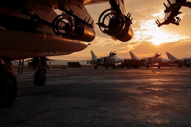 “Đột nhập” căn cứ không quân Nga tại Syria ảnh 10