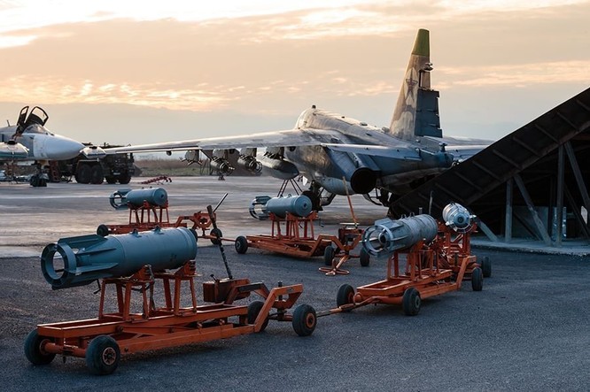 “Đột nhập” căn cứ không quân Nga tại Syria ảnh 2