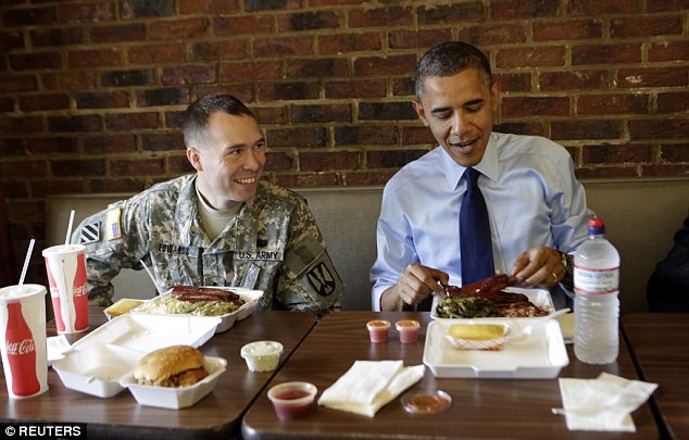 Những khoảnh khắc ăn uống dân dã của Obama ảnh 7