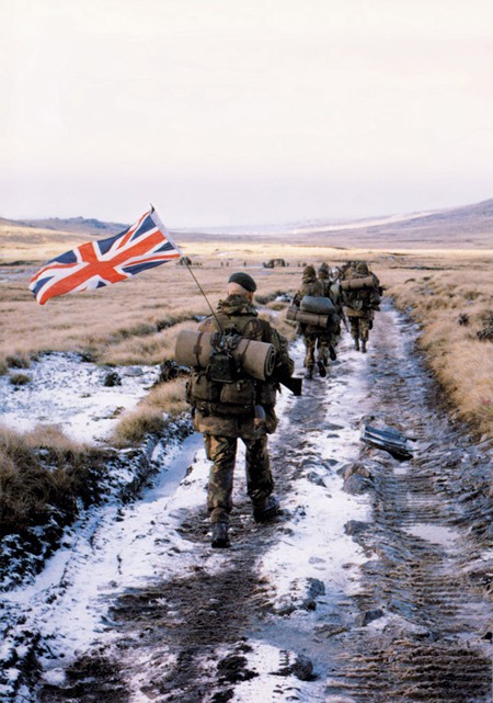 Cuộc chiến Falklands - Chiến tranh biển đảo và những kinh nghiệm xương máu ảnh 3