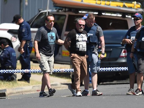 Úc: Nổ súng, bắt cóc con tin ảnh 2