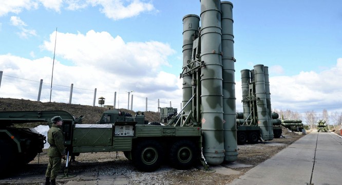 Tên lửa S-400 Nga triển khai tại Syria có thể bắn hạ mục tiêu cách 250 dặm