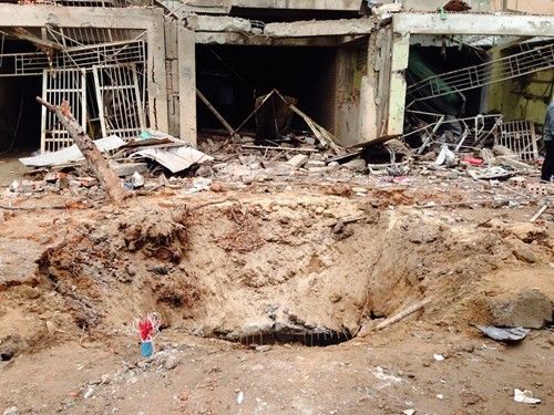Vụ nổ lớn ở Hà Đông: Tìm thấy thuốc nổ chế tạo bom mìn ảnh 1
