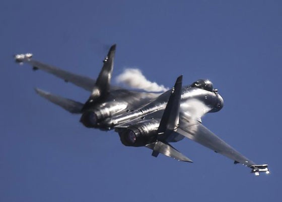 Vì sao Việt Nam chọn "thần điểu" Su-35 ảnh 4