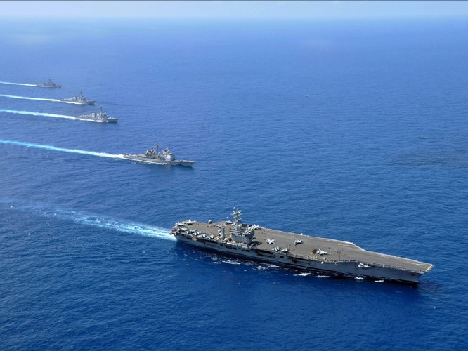 Cụm tác chiến tàu sân bay Mỹ thường trực tại Biển Đông, gửi thông điệp không thể nhầm lẫn tới Trung Quốc