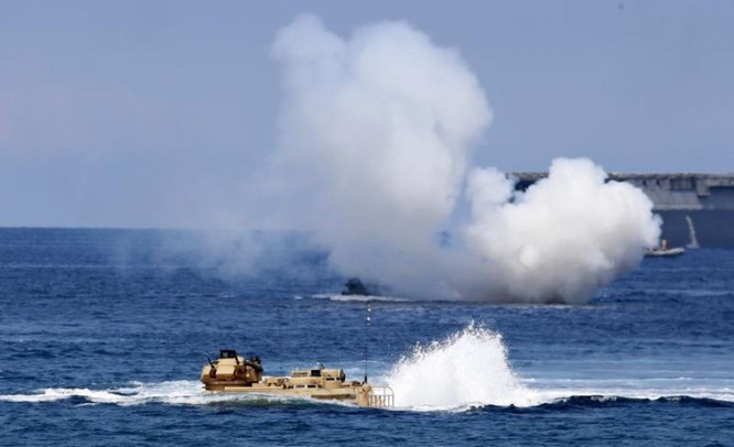 Hải quân Nhật Bản diễn tập đổ bộ