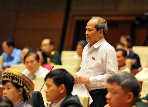 Đại biểu Ngô Văn Minh không đồng tình khi Chính phủ liên tục đặt Quốc hội vào thế 