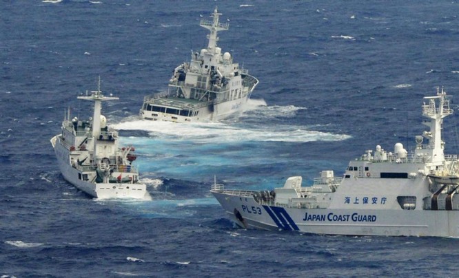 Tàu hải cảnh Trung Quốc hỗn chiến với tàu tuần duyên Nhật Bản gần quần đảo Senkaku/Điếu Ngư