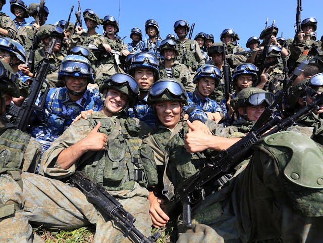 Binh sĩ Nga và Trung Quốc tham gia cuộc tập trận chung vừa kết thúc ngày 19/9