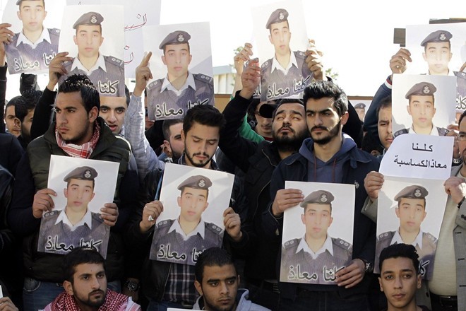 Jordan xử tử tù binh IS để trả thù cho phi công ảnh 1
