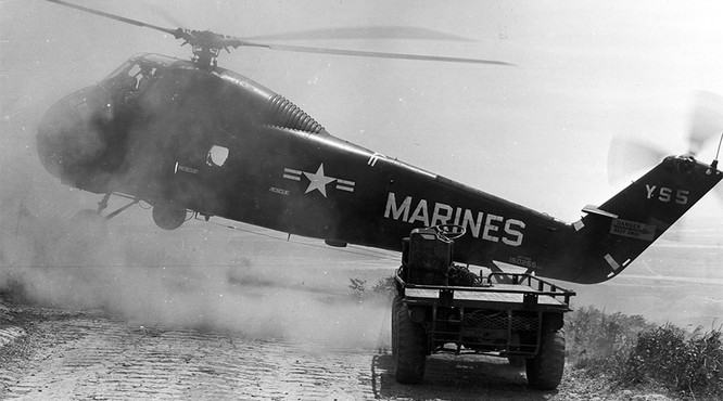 Chùm ảnh “độc“: Lính thủy đánh bộ Mỹ đổ bộ lên Đà Nẵng 50 năm trước ảnh 22
