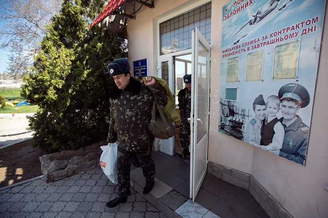 Crimea kỷ niệm một năm ngày trưng cầu dân ý sáp nhập vào Nga ảnh 17