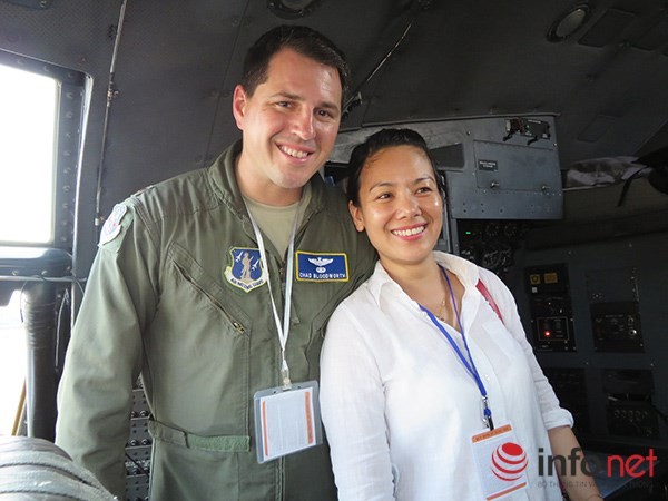 Không quân Mỹ "khoe" máy bay vận tải C-130 đậu ở sân bay Đà Nẵng ảnh 26