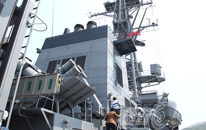 Hai tàu Lực lượng tự vệ biển Nhật Bản thăm Đà Nẵng ảnh 17