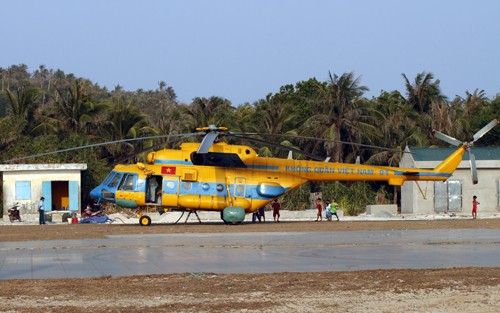Máy bay Su-22 rơi ở đảo Phú Quý, có thể hai phi công nhảy dù xuống biển ảnh 2
