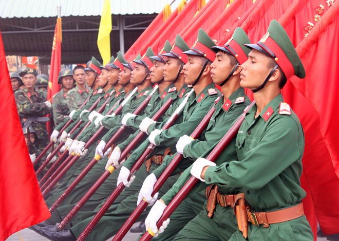 Hàng nghìn chiến sĩ hợp diễu binh dưới nắng gắt Sài Gòn ảnh 5