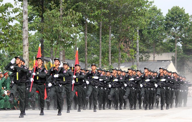 Hàng nghìn chiến sĩ hợp diễu binh dưới nắng gắt Sài Gòn ảnh 12