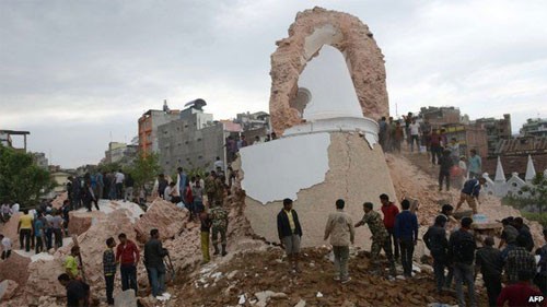 Động đất mạnh ở Nepal, hơn 600 người chết ảnh 3