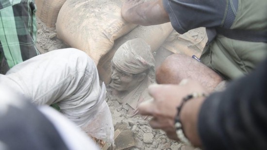 Động đất mạnh ở Nepal, hơn 1.500 người chết ảnh 16
