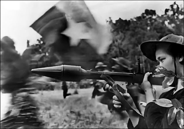 Bóng hồng Việt Nam - trên cả anh hùng - (phần 1) ảnh 26