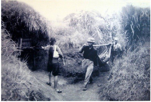Bóng hồng Việt Nam - trên cả anh hùng - (phần 2) ảnh 19