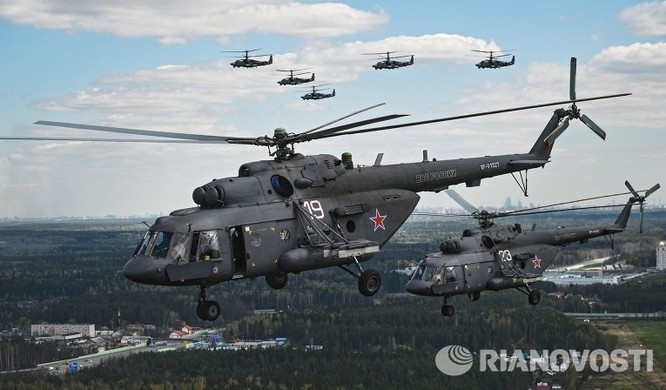 Cận cảnh không quân Nga diễn tập diễu hành trên bầu trời Moscow ảnh 10