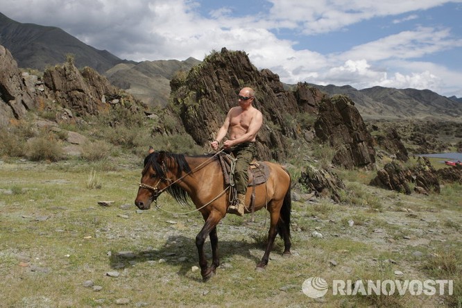 24 khoảng khắc của V.Putin ảnh 6
