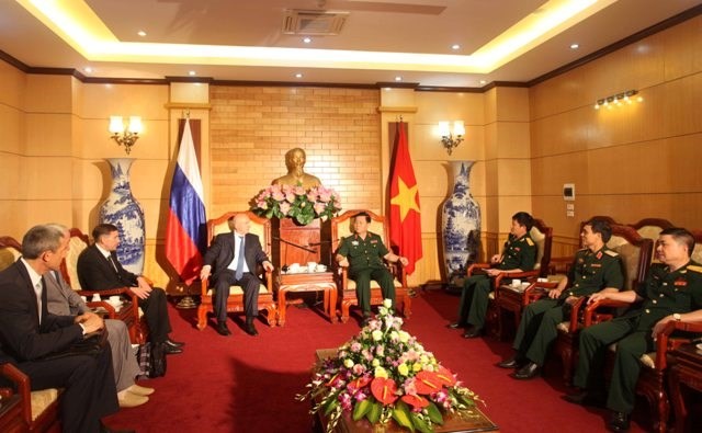 Tướng phản gián quân sự - cơ quan An ninh Liên bang Nga thăm Việt Nam ảnh 1