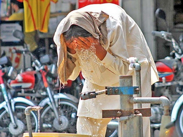 Nắng nóng thiêu đốt, 570 người Pakistan chết ảnh 1