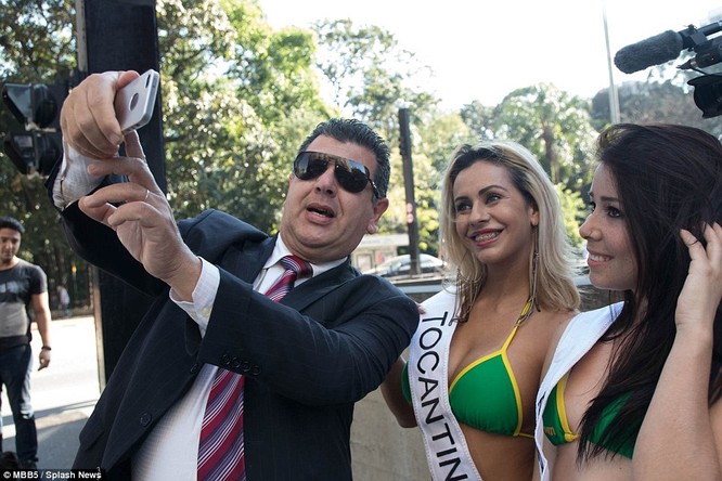 Bỏng mắt với dàn Hoa hậu Miss Bum Bum Brazil ảnh 11