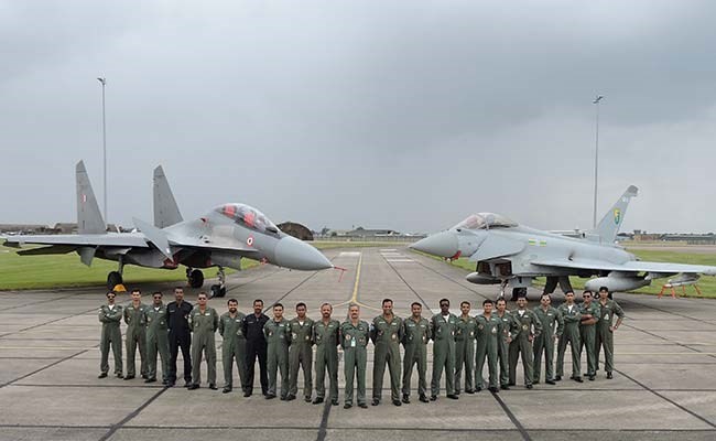 Vì sao Su-30MKI Ấn Độ thắng tuyệt đối Typhoon Anh? ảnh 5