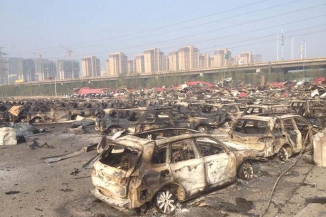 1.000 ôtô mới cháy đen vì vụ nổ ở Trung Quốc ảnh 6