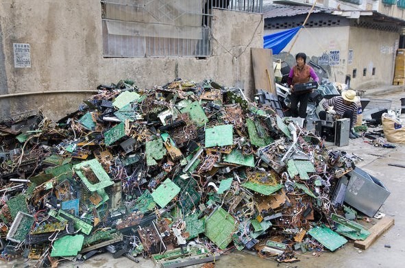Chùm ảnh thảm họa môi trường khủng khiếp ở Trung Quốc ảnh 41