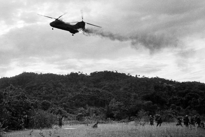 Cuộc chiến trực thăng Mỹ ở Việt Nam ảnh 17
