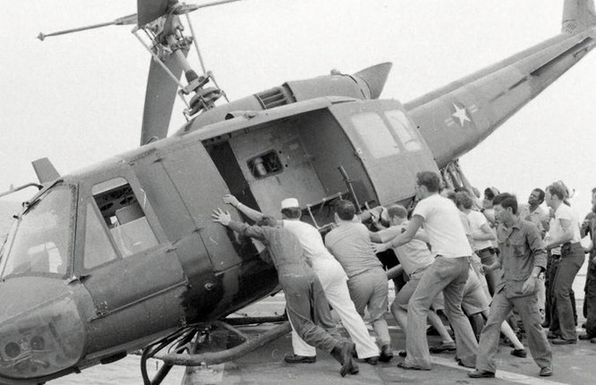 Cuộc chiến trực thăng Mỹ ở Việt Nam ảnh 36