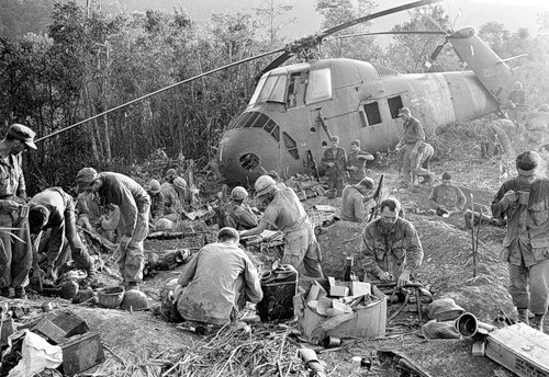 Cuộc chiến tranh Việt Nam qua ảnh của Henry Hyuet ảnh 1
