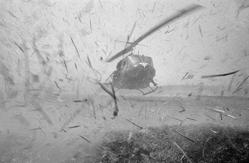 Cuộc chiến tranh Việt Nam qua ảnh của Henry Hyuet ảnh 24
