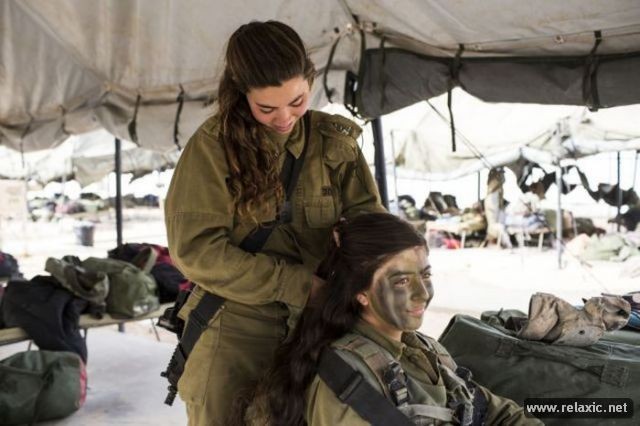 Những nữ quân nhân xinh đẹp Israel khiến giới mày râu cũng phải cúi chào ảnh 49