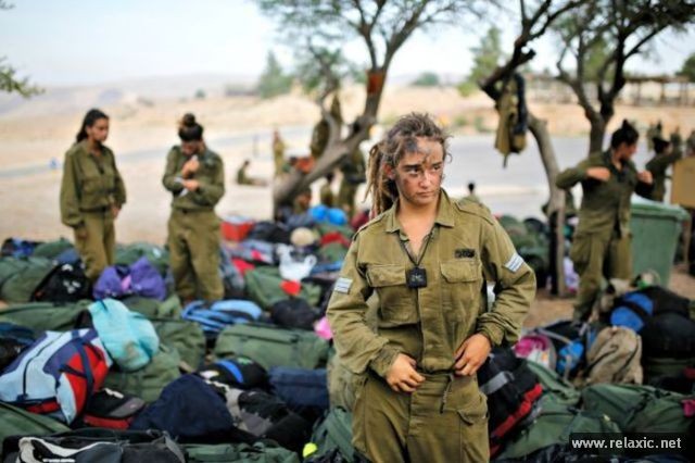 Những nữ quân nhân xinh đẹp Israel khiến giới mày râu cũng phải cúi chào ảnh 61