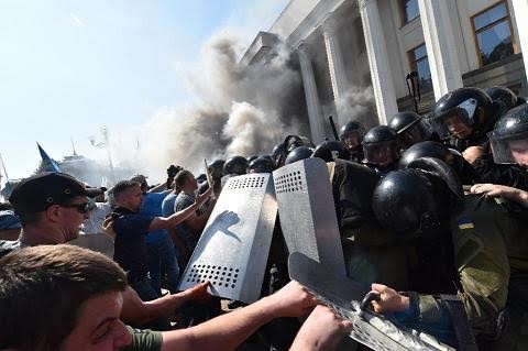 Huynh đệ tương tàn, Kiev đợi Maidan trở lại ảnh 3