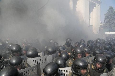 Huynh đệ tương tàn, Kiev đợi Maidan trở lại ảnh 5