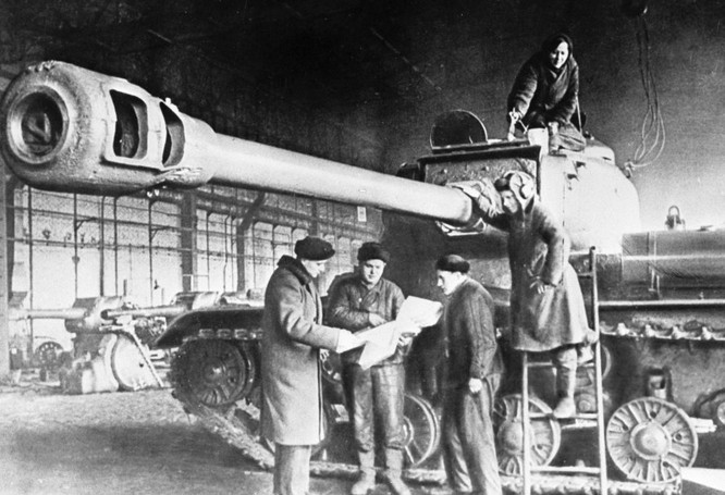 Lịch sử chế tạo xe tăng Nga qua ảnh ảnh 5