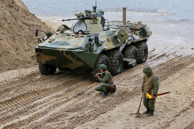 Khám phá xe thiết giáp hiện đại BTR - 82A Nga ảnh 7