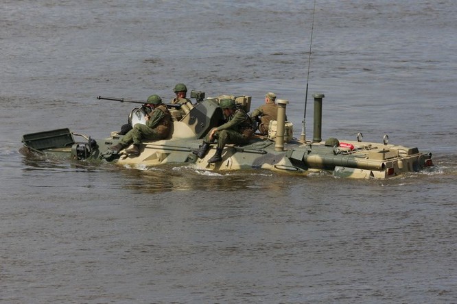 Khám phá xe thiết giáp hiện đại BTR - 82A Nga ảnh 16