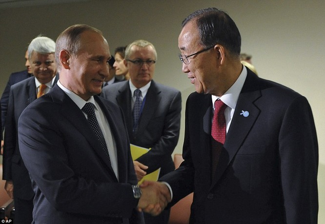 Putin “đấu súng” với Obama tại Liên Hiệp Quốc ảnh 8