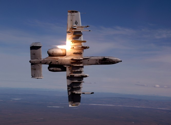 Su-30SM Nga đuổi A-10 Mỹ ra khỏi không phận Syria ảnh 1