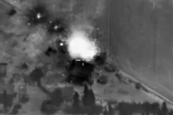 Không quân Nga tiếp tục dội lửa vào khủng bố ở Syria ảnh 6
